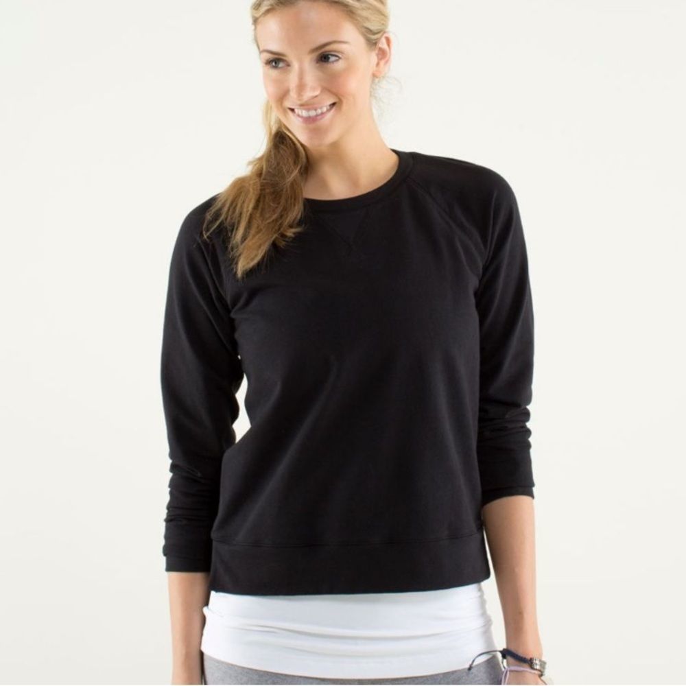 lululemon Black Crewneck Sweatshirt